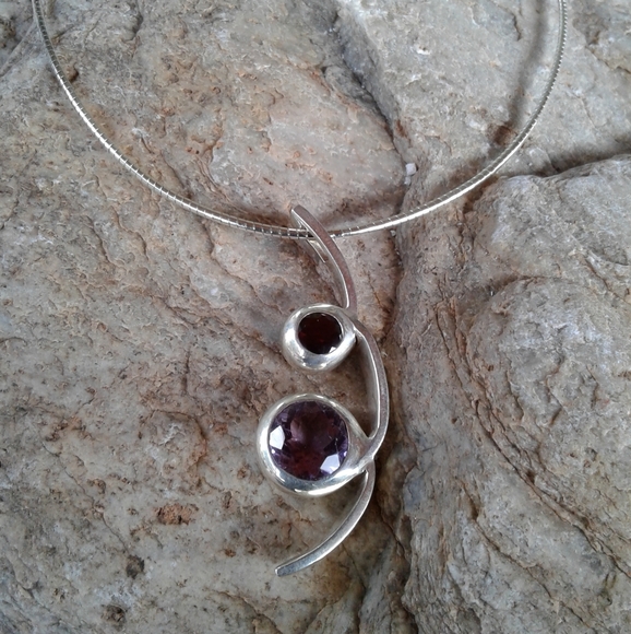 Sterling Silver Amethyst and Garnet necklace - Picture 2 of 7